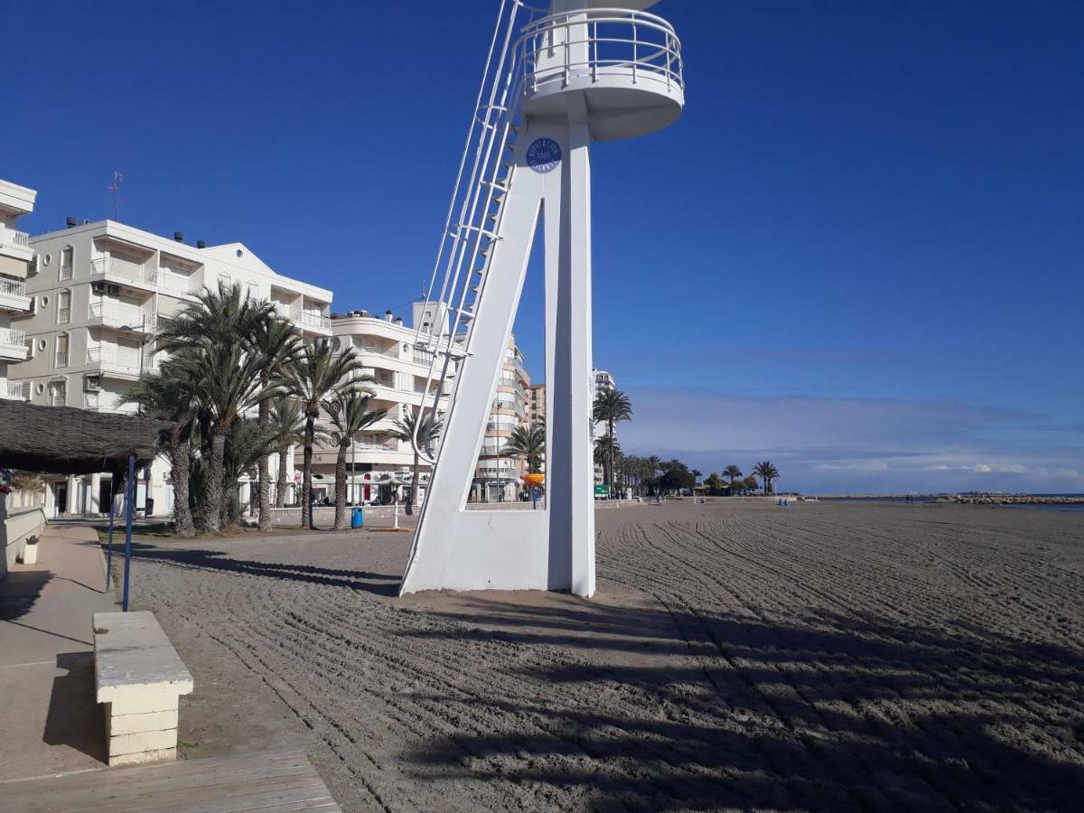 2 Bedroom'S Flat On The Beach, City Center, 1 Line Santa Pola Exteriör bild