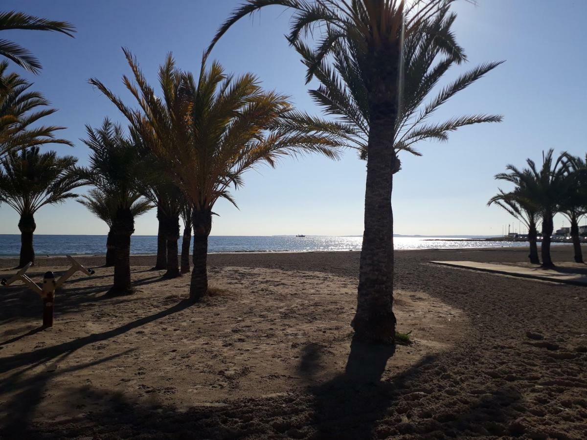 2 Bedroom'S Flat On The Beach, City Center, 1 Line Santa Pola Exteriör bild