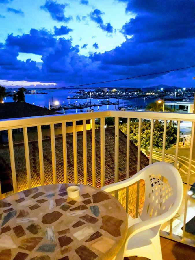 2 Bedroom'S Flat On The Beach, City Center, 1 Line Santa Pola Exteriör bild